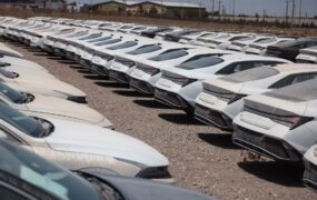 پارکینگ خودرو های وارداتی