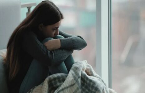 چرا نوجوانم با من حرف نمی‌زند