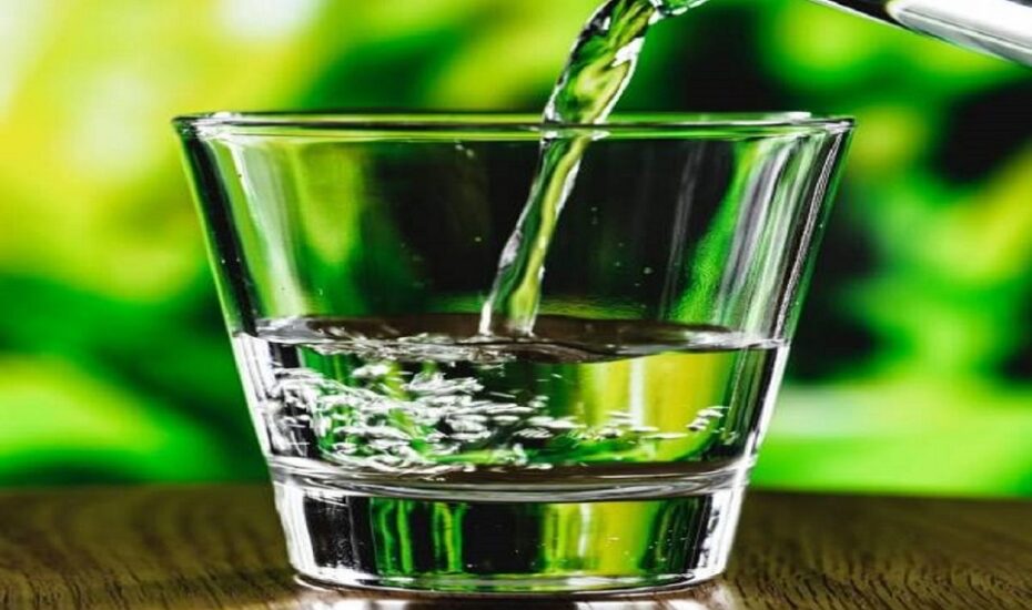 چگونه با آب به کاهش وزن برسیم
