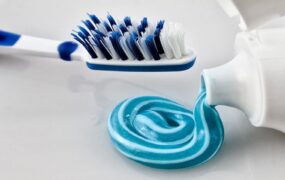 کمبود فلوراید در خمیردندان‌های ایرانی