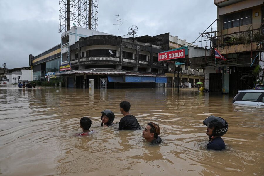 سیل و توفان در تایلند