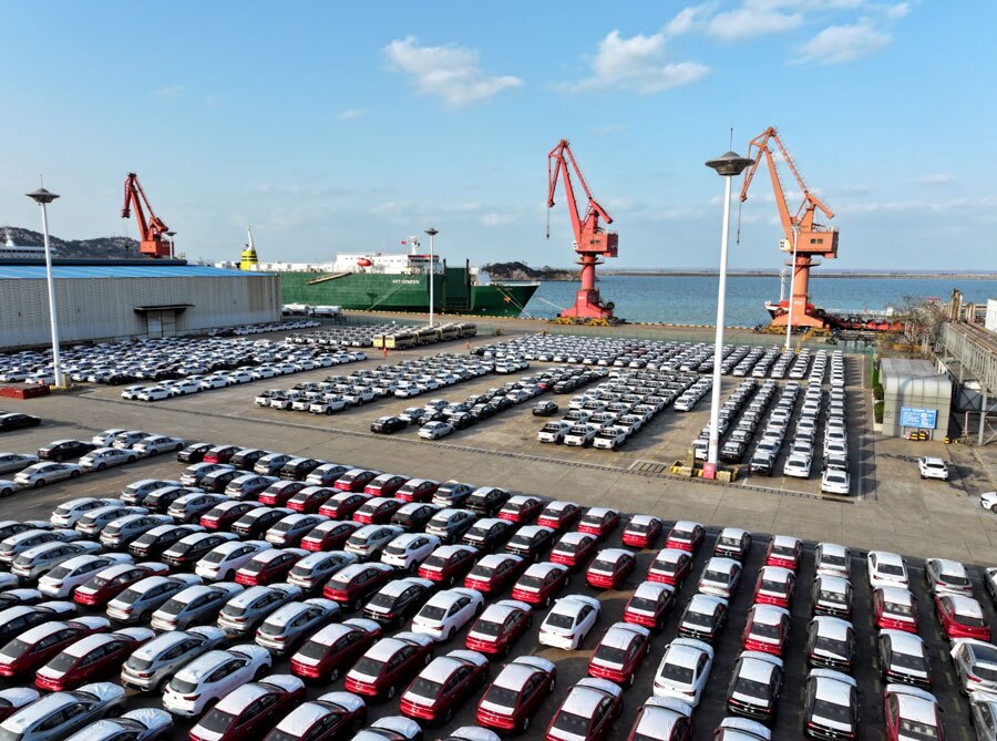 اسکله صادرات خودرو در استان "جیانگسو" چین