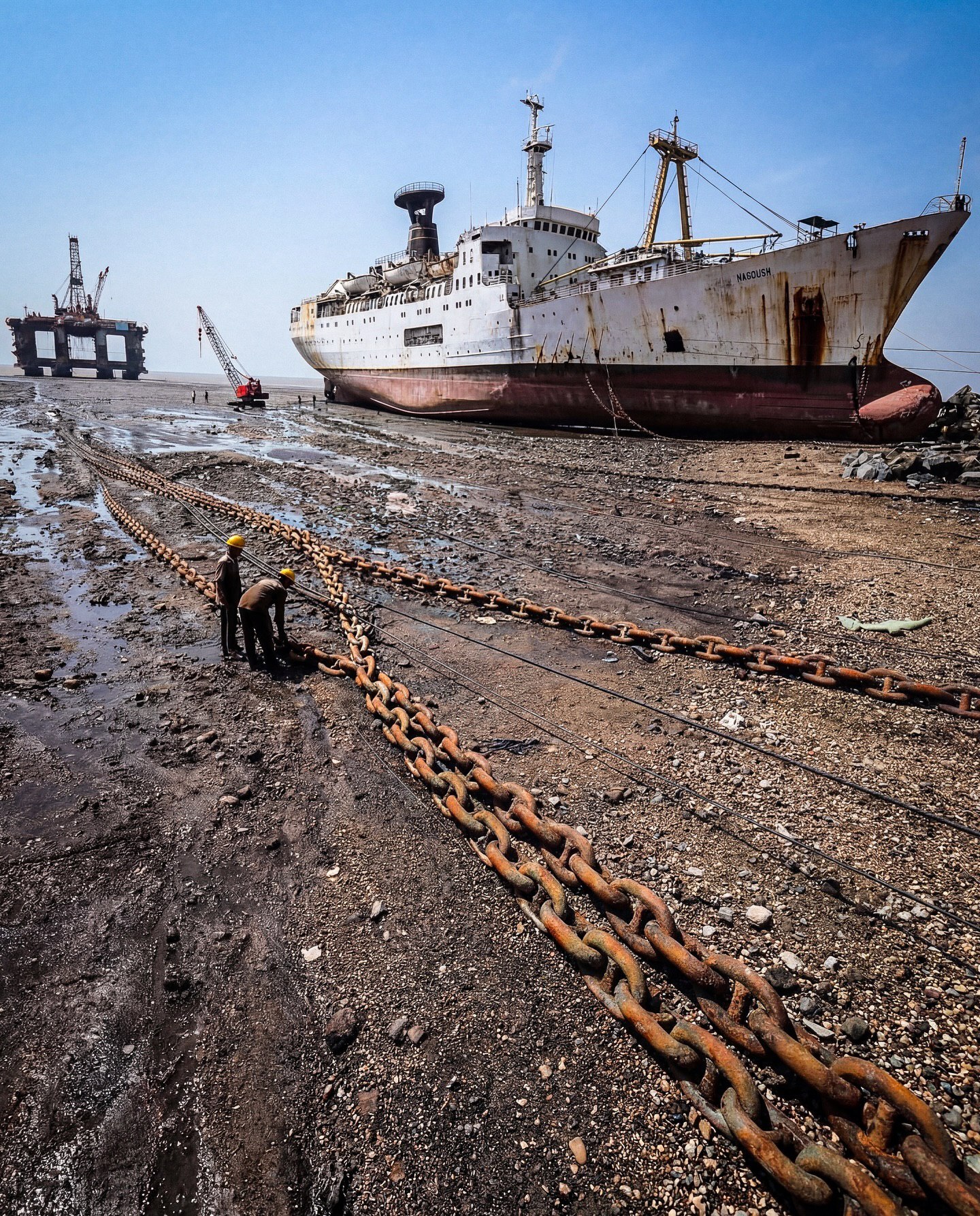 الانگ؛ بزرگ‌ترین قبرستان کشتی‌های جهان