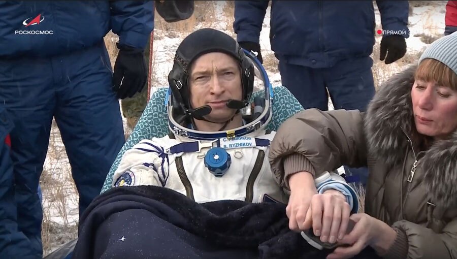 دیدنی های امروز؛ از جشنواره هاربین چین تا فرار کامبوجی ها از منطقه درگیری با تایلند فرود کپسول فضایی سایوز MS-27 روسیه