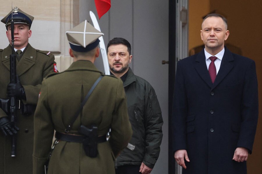 استقبال رئیس جمهوری لهستان از همتای اوکرانی