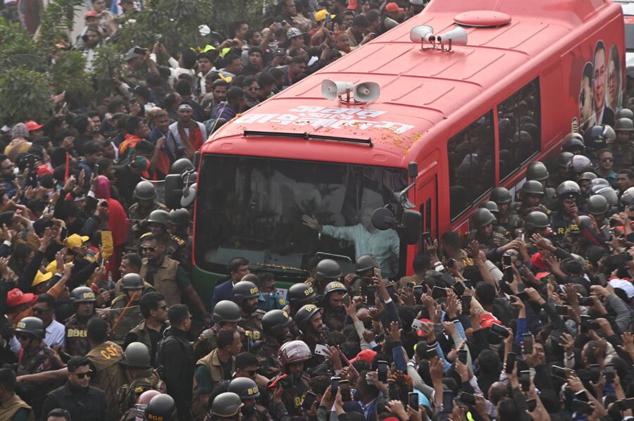 استقبال هواداران از "طارق رحمان"