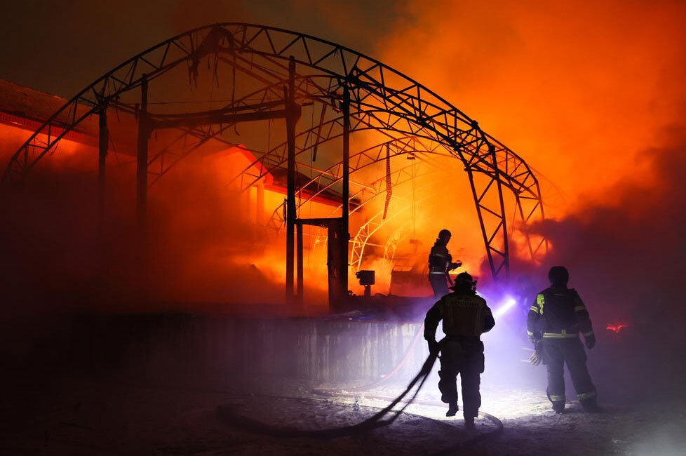 حمله پهپادی به کارخانه تنباکو در دونتسک اوکراین