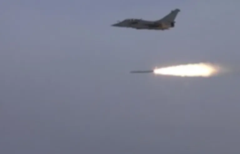 موشک هستهای جدید فرانسه برای اولین بار بهصورت واضح دیده شد/تصاویر موشک کروز هستهای ASMPA-R فرانسه