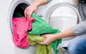 آیا باید لباس‌های نو را قبل از پوشیدن شست؟