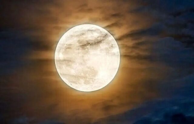 ابرماه آلودگی