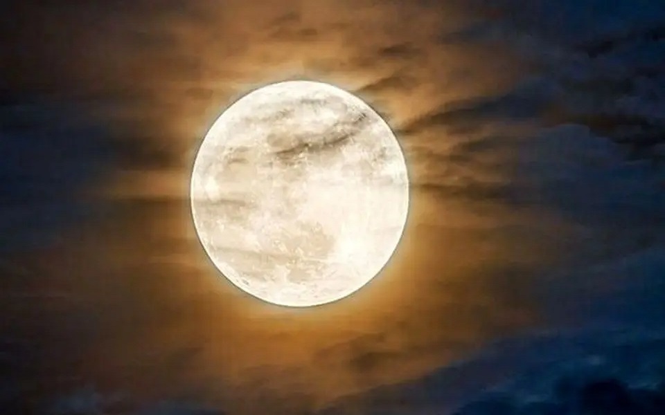 ابرماه آلودگی