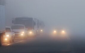 از سفرهای غیرضروری تا پایان هفته خودداری کنید از سفرهای غیرضروری تا پایان هفته خودداری کنید