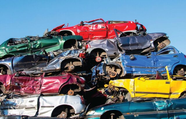 اسقاط خودروهای فرسوده