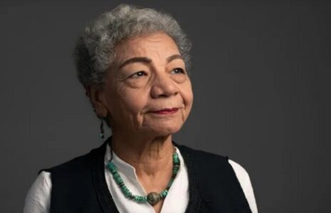 برنده نخستین دوره جایزه ادبی بریکس معرفی شد/ایرانیها موفق به کسب جایزه نشدند برنده نخستین دوره جایزه ادبی بریکس معرفی شد