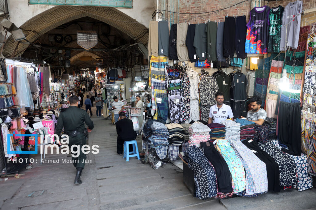 تجمع بازاریان
