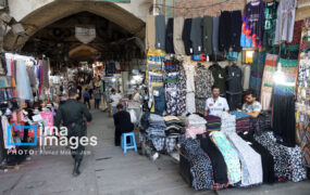 تعطیلی گسترده مغازهها در پی اعتراض بازاریان به وضعیت ارز تجمع بازاریان