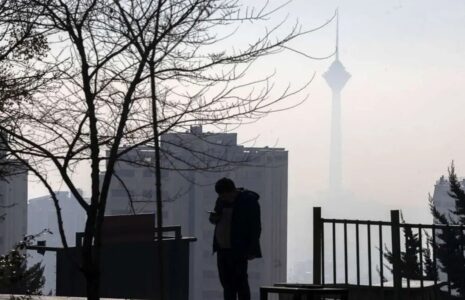 تداوم آلودگی شدید در تهران؛ شاخص کیفیت هوا دوباره در محدوده قرمز تداوم آلودگی شدید در تهران