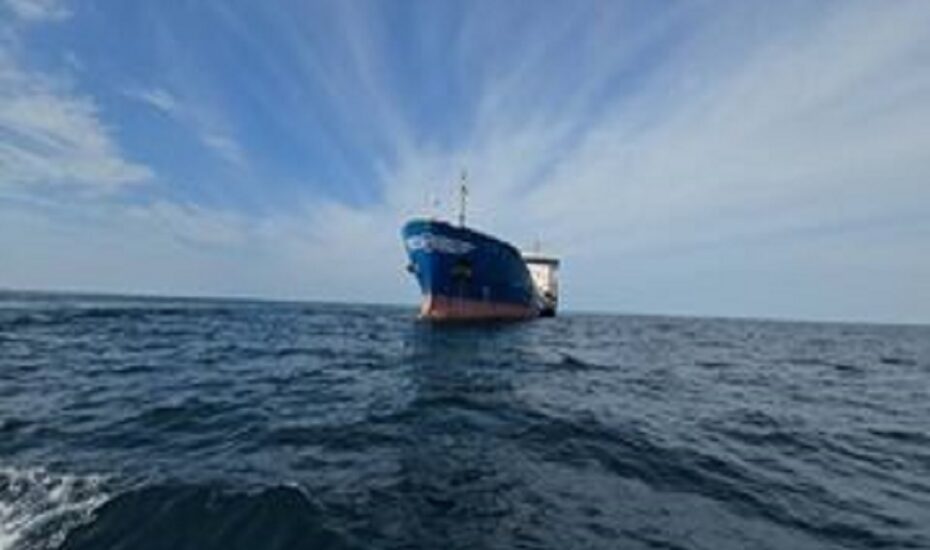 توقیف کشتی خارجی