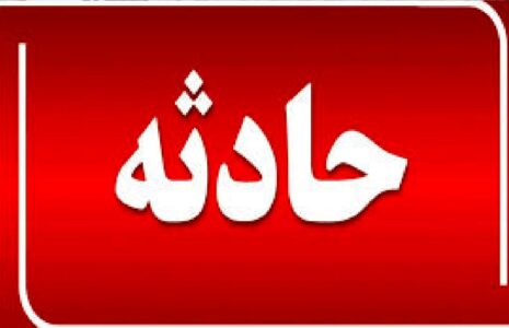 اقدام به خودسوزی مقابل دادسرای کهنوج حادثه (1)