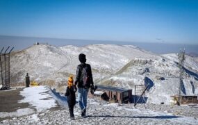 حضور کودکان در ایستگاه ۷ توچال خطر جانی دارد حضور کودکان در ایستگاه ۷ توچال خطر جانی دارد