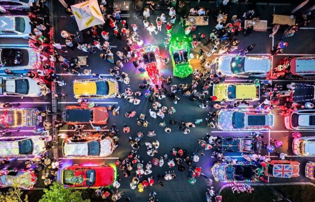 دیدنی های امروز؛ از بازارهای کریسمس تا اعتراضات رانندگان اروپا