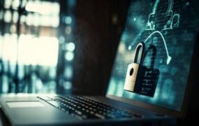 شب گذشته یکی از ۱۲ حمله بزرگ DDoS جهان را دفع کردیم