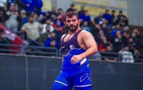 لایک عجیب حسن یزدانی در اینستاگرام لایک عجیب حسن یزدانی در اینستاگرام