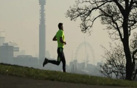 ممنوعیت ورزش در فضای باز و تشدید نظارت بر آب آشامیدنی در شرایط آلودگی هوا