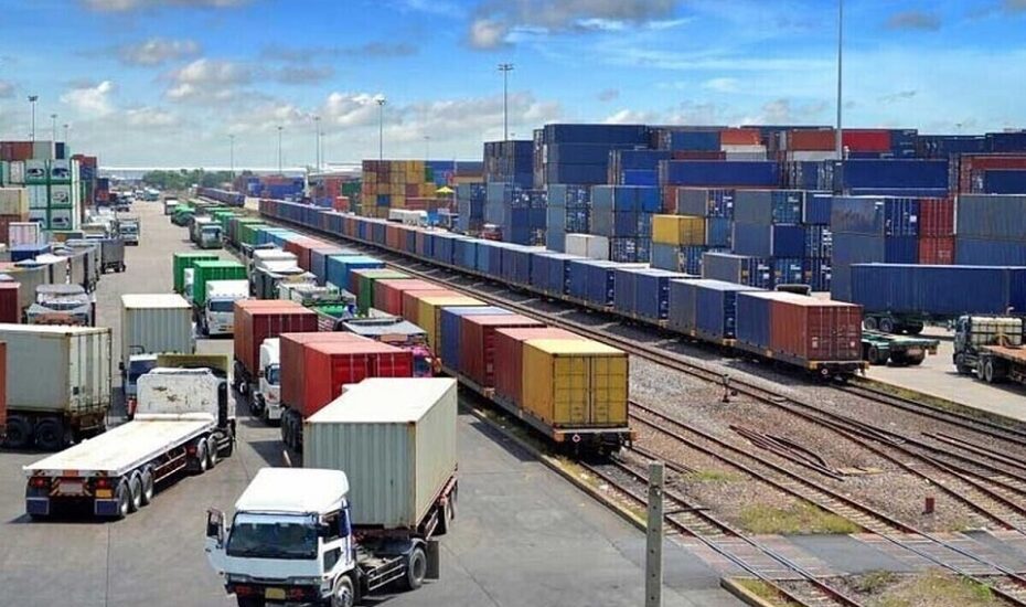 واردات کالاهای اساسی بدون ارز از مرزها مجاز شد