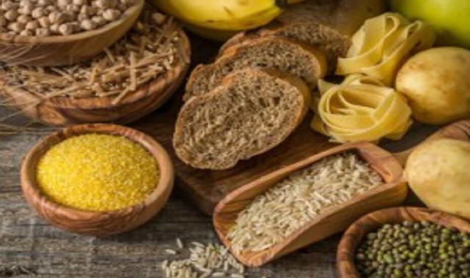 کاهش کربوهیدرات؛ راهکاری مؤثر برای مهار اشتها در زنان مبتلا به لیپیدما