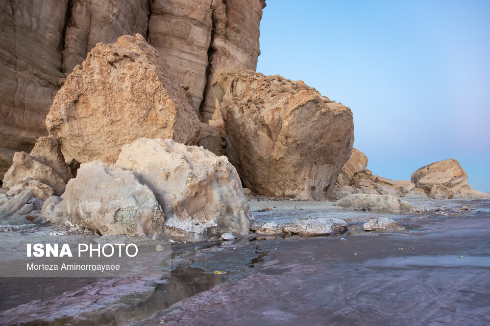 قلعه کاظم داشی؛ اثر تاریخی در سایه خشکی دریاچه ارومیه/ تصاویر قلعه کاظم داشی