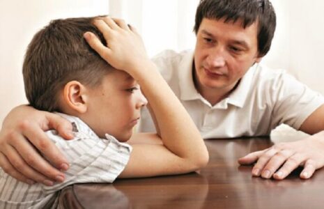 از اندوه تا پذیرش: چگونه کودکان با فقدان عزیز کنار می‌آیند