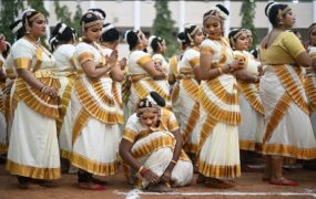 دیدنی های امروز؛ از جشن های سال نو میلادی تا زندگی دشوار زیر باران و سیلاب در غزه