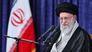 رهبر انقلاب