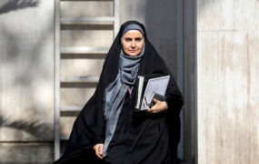 فرزانه صادق