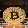 قیمت رمزارزها ۴ بهمن ۱۴۰۴