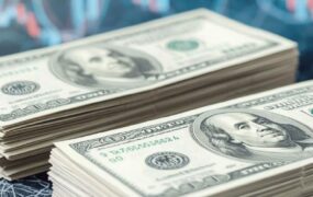 نرخ دلار مسافرتی کاهش یافت نرخ دلار مسافرتی کاهش یافت