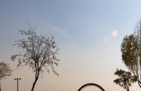 هوای تهران قابل قبول و در مرز آلودگی