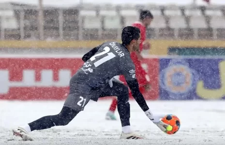 پرسپولیس و سپاهان