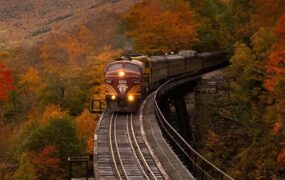 پیش‌فروش بلیت‌ قطار