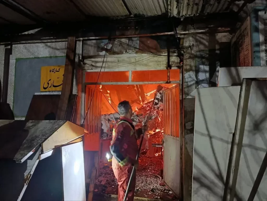 آتشسوزی در کارگاه چوببری یک پادگان تهران مهار شد آتشسوزی در کارگاه چوببری یک پادگان تهران مهار شد