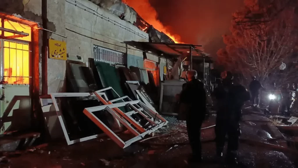 آتشسوزی در کارگاه چوببری یک پادگان تهران مهار شد آتشسوزی در کارگاه چوببری یک پادگان تهران مهار شد