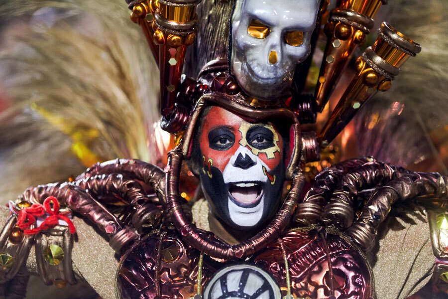 کارناوال سالانه ریو