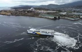 بزرگ‌ترین کشتی تمام‌برقی جهان به آب‌های آزاد می‌آید