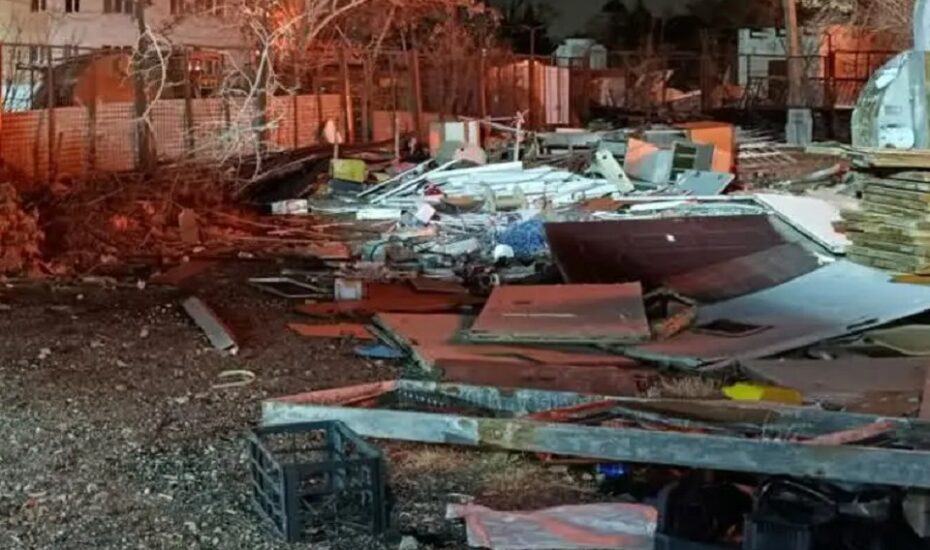 آتش‌سوزی در کارگاه چوب‌بری یک پادگان تهران مهار شد