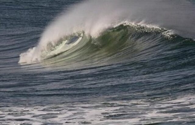 اعمال محدودیت‌های دریایی در بنادر کیش به دلیل شرایط نامساعد جوی