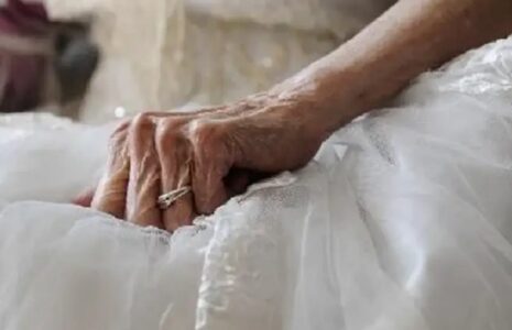 بازداشت فردی به اتهام ازدواج صوری، سرقت و اقدام به قتل زن ۷۲ ساله