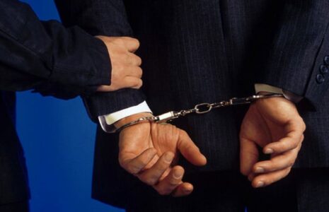 بازداشت ۴ کارمند دولتی در خوزستان به اتهام اختلاس