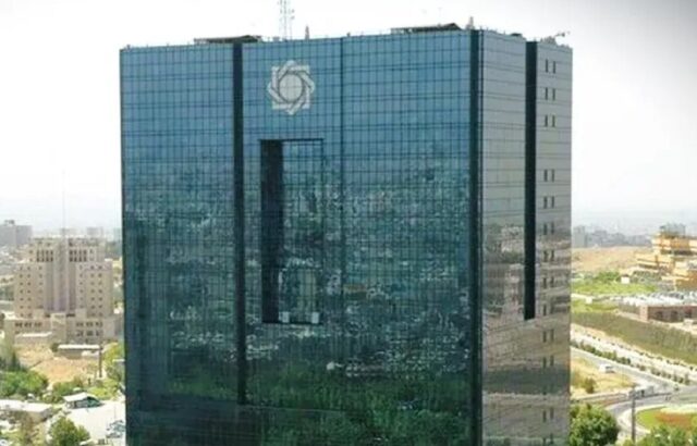 بانک مرکزی جلوی وام‌های بی‌خبر را گرفت
