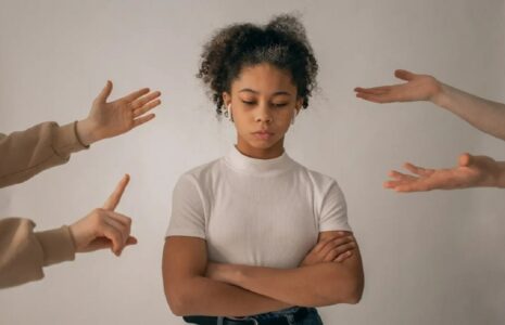 والدین ارتباط مؤثر نوجوان تندخو و حفظ اقتدار